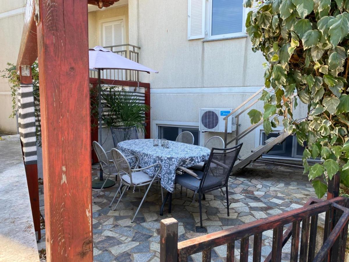 Apartamento Casa Rosa Banjole Exterior foto
