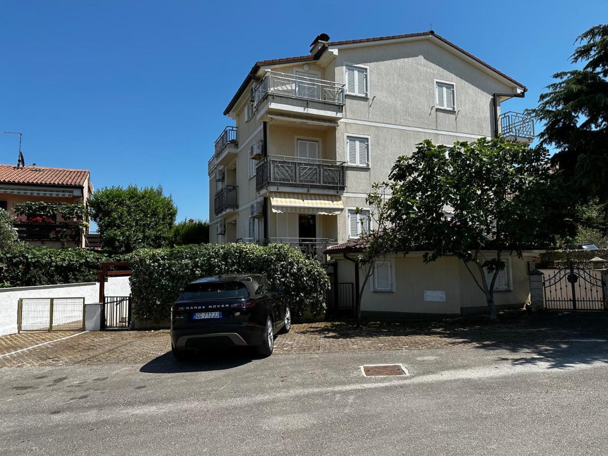 Apartamento Casa Rosa Banjole Exterior foto